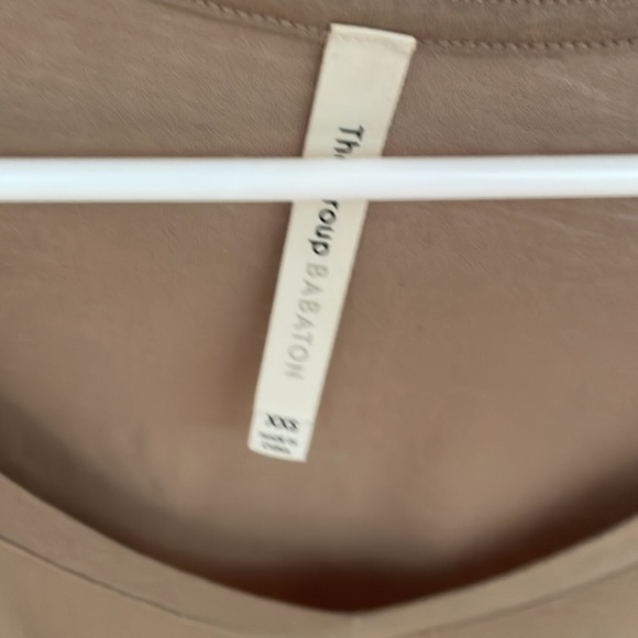 Basic tee - Picture 2 of 2